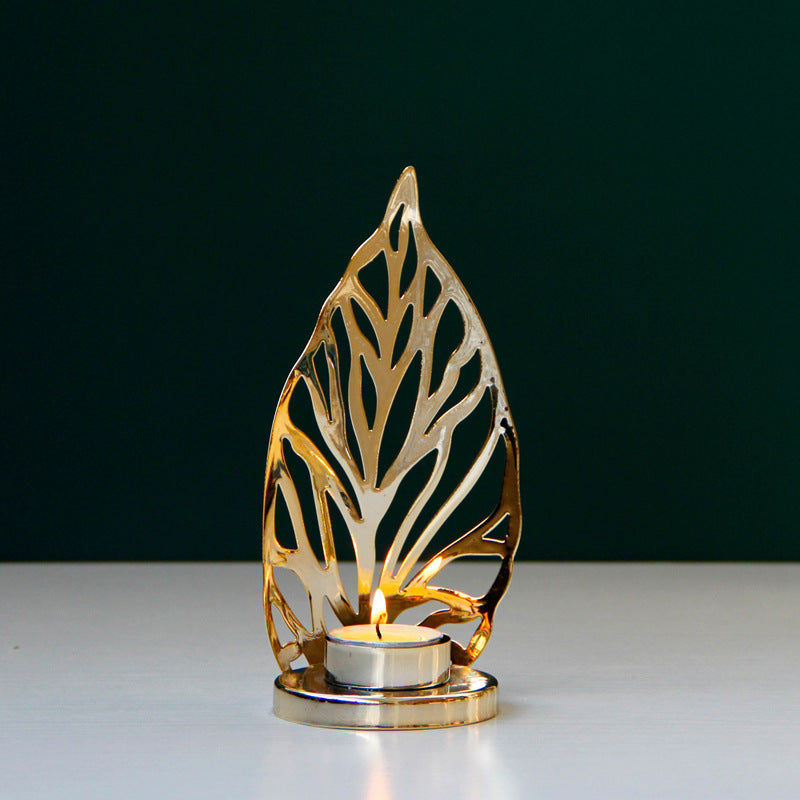Golden Metal Candle Holder – Elegant Table Decor for Home, Events & Dinners