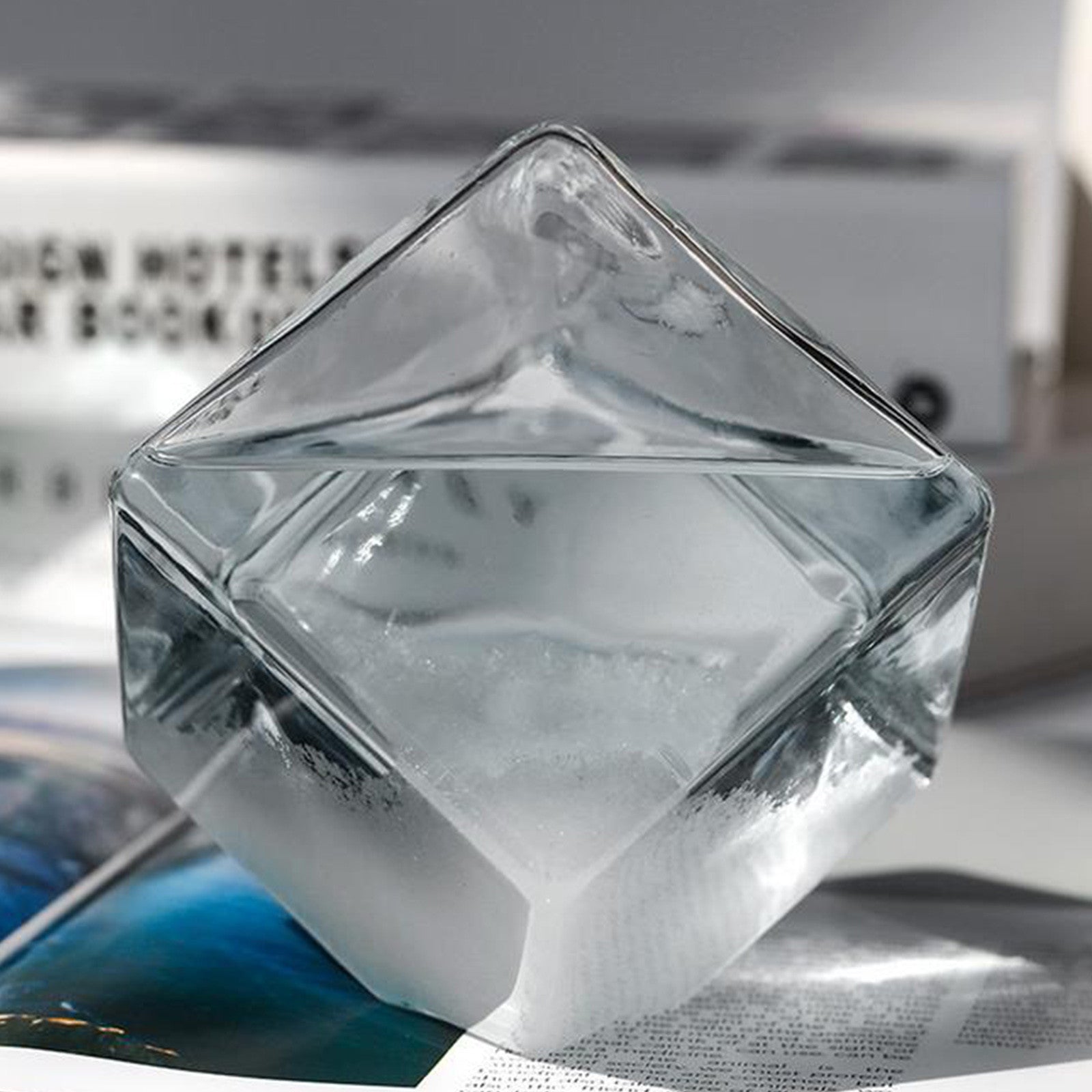 Desktop Storm Glass Weather Predictor – Elegant Borosilicate Glass Barometer with Water Cube Design