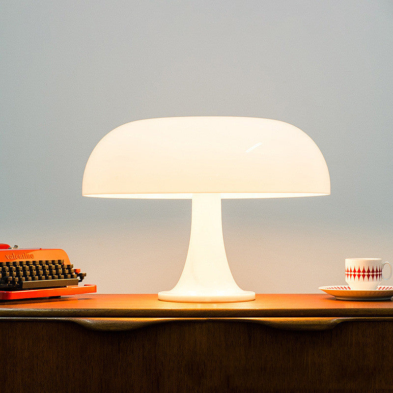 Mushroom Decorative Table Lamp – USB Powered with Stepless 3-Color Dimming for Bedroom & Living Room