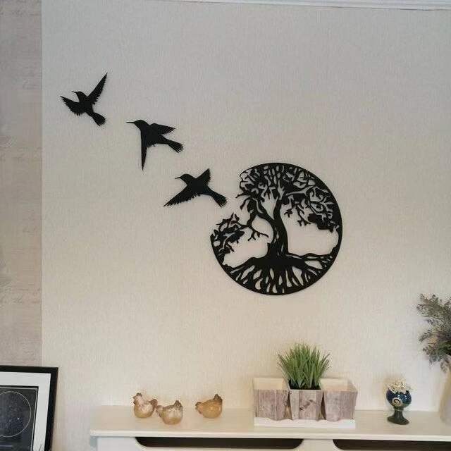Modern Iron Wall Hanging – Minimalist Decorative Art Piece