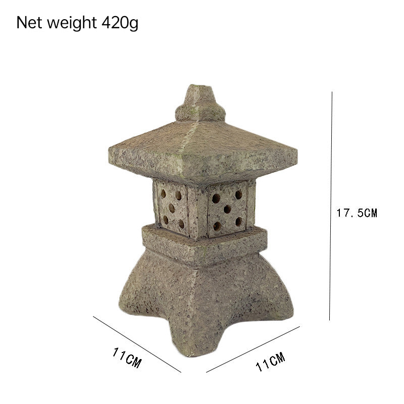 Solar-Powered Pagoda Lantern – Zen Garden Resin Statue for Outdoor Decor