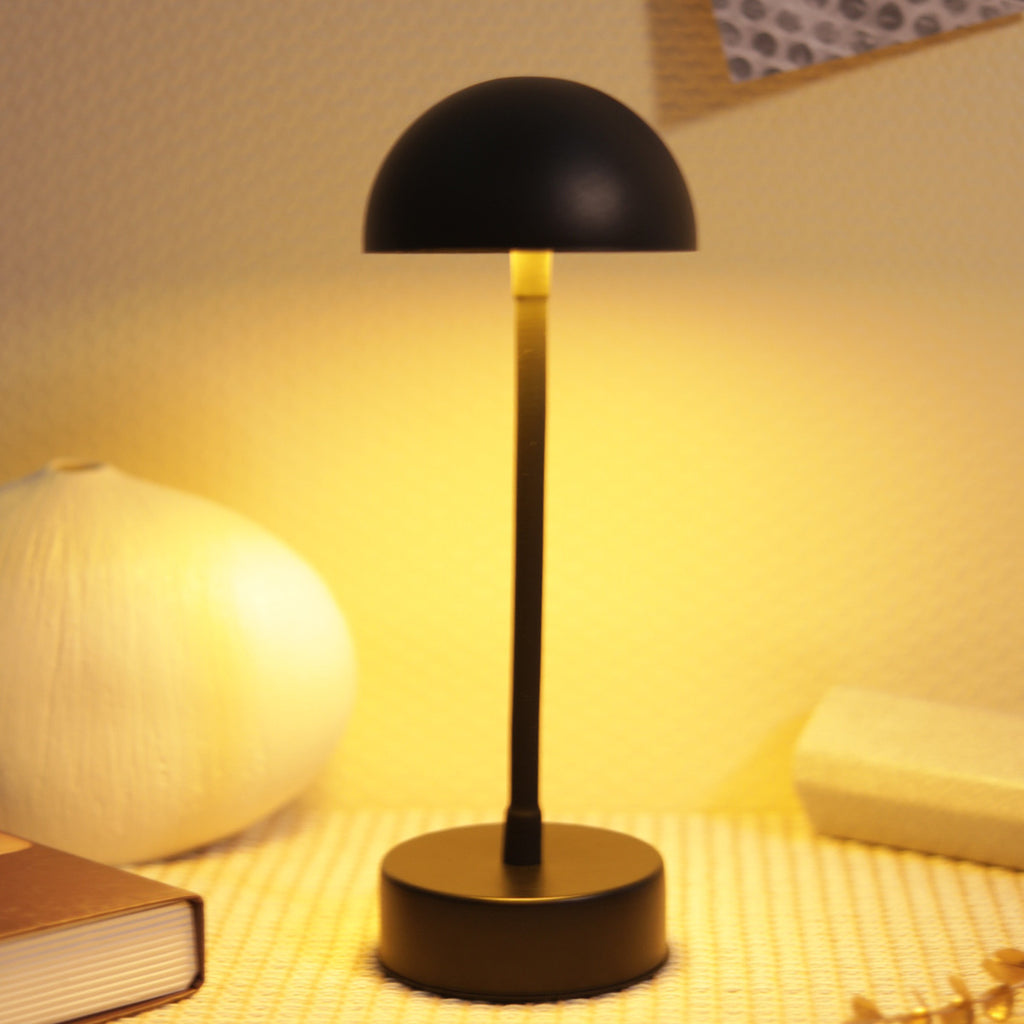 Minimalist Mushroom LED Table Lamp – Warm Ambient Rechargeable Light
