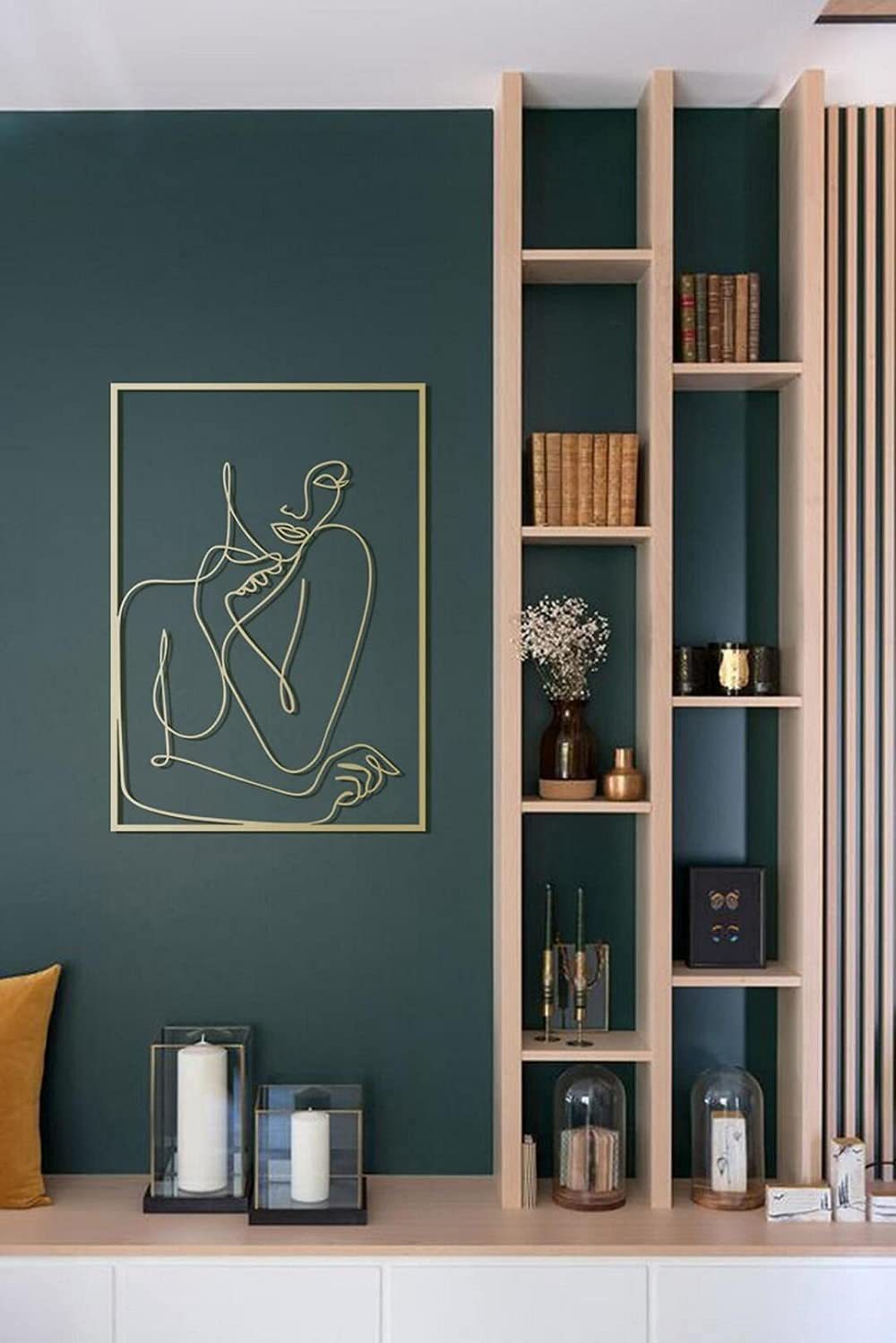 Abstract Female Line Art – Acrylic Wall Hanging for Contemporary Spaces